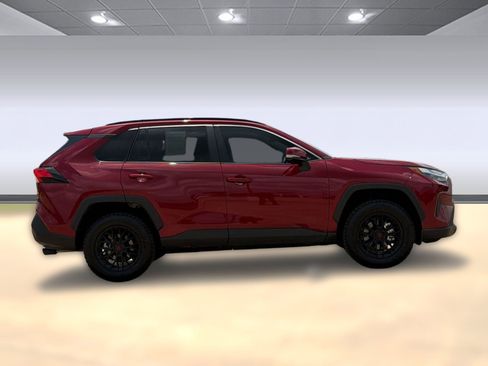Used 2025 Toyota RAV4 XLE w/ Convenience Package FWD image 8