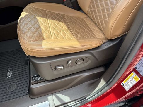 Certified 2023 Cadillac Escalade Premium Luxury AWD/4WD image 20