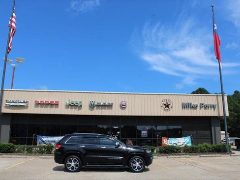 Certified 2019 Jeep Grand Cherokee Overland RWD image 5