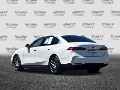 Used 2024 BMW i5 eDrive40i w/ Premium Package RWD image 7