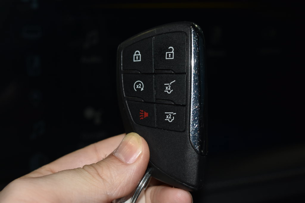 Used 2024 Chevrolet Tahoe LT AWD/4WD image 17