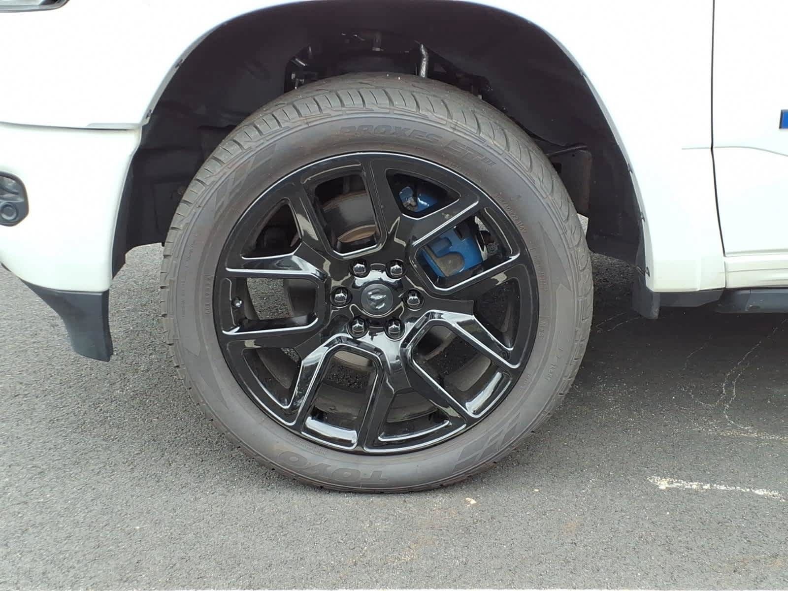 Used 2022 RAM 1500 Laramie AWD/4WD image 4