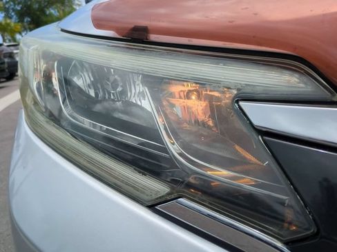 Used 2016 Honda CR-V SE image 10