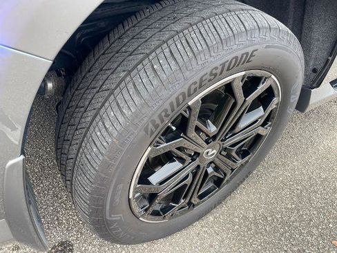Certified 2026 INFINITI QX80 4WD w/ Sport Exterior Package image 10