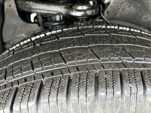 Certified 2025 Toyota Tacoma TRD Sport image 29