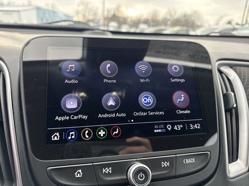 Used 2024 Chevrolet Malibu LT w/ Sport Edition image 18