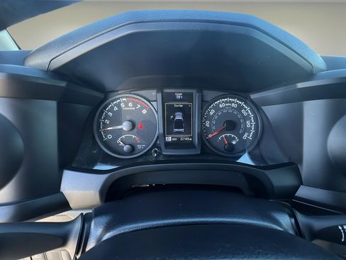 Used 2023 Toyota Tacoma SR image 12