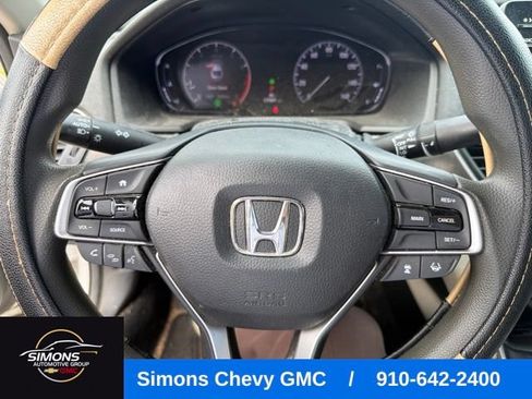 Used 2019 Honda Accord LX image 12