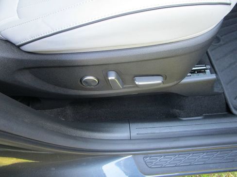 Used 2024 Hyundai Palisade SEL w/ Premium Package FWD image 33