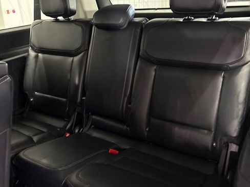 Used 2025 Ford Expedition Max Platinum w/ Driver's Package AWD/4WD image 16