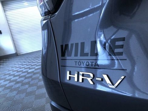 Used 2025 Honda HR-V LX image 15