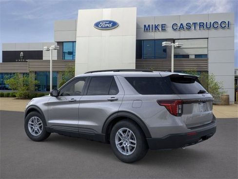 New 2026 Ford Explorer Active image 4