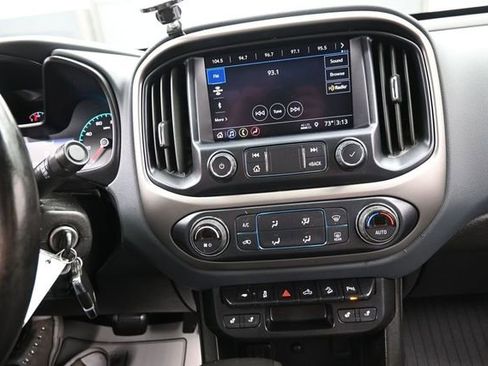 Used 2020 Chevrolet Colorado Z71 w/ LPO, Premium Interior Package image 10