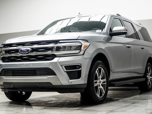 Used 2024 Ford Expedition Max Limited image 8