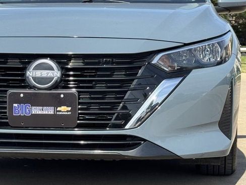Used 2025 Nissan Sentra SV w/ All-Weather Package FWD image 10