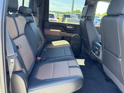 Used 2020 Chevrolet Silverado 2500 High Country w/ Z71 Off-Road Package AWD/4WD image 12