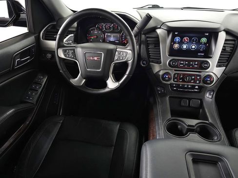 Used 2015 GMC Yukon SLT image 16