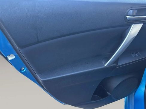 Used 2010 MAZDA MAZDA3 s Sport image 11