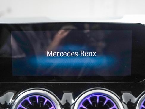 Certified 2023 Mercedes-Benz GLA 250 image 20