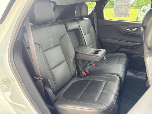 Certified 2024 Chevrolet Blazer LT w/ Midnight/Sport Edition FWD image 36