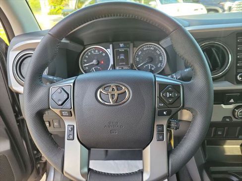 Certified 2021 Toyota Tacoma SR5 w/ SR5 Appearance Package (SM) RWD image 26