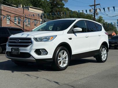 Used 2017 Ford Escape SE
