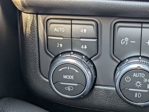 New 2026 GMC Yukon Denali w/ Denali Reserve Package image 28