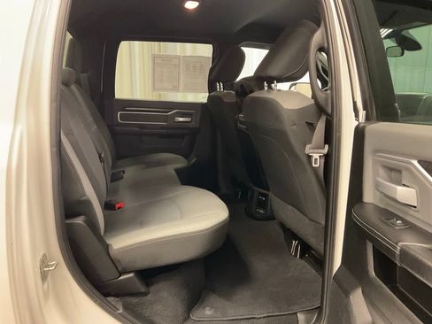 Used 2022 RAM 2500 Big Horn AWD/4WD image 24