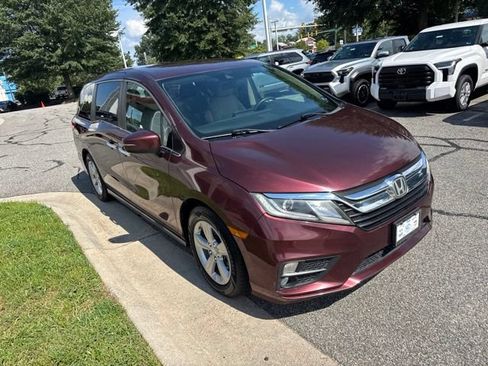 Used 2018 Honda Odyssey EX image 5