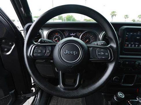 Certified 2023 Jeep Wrangler Unlimited Sport AWD/4WD image 11