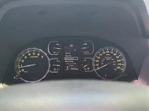 Used 2018 Toyota Tundra SR5 w/ SR5 Upgrade Package RWD image 6