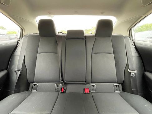 Used 2025 Toyota Corolla LE FWD image 28