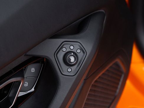 Used 2016 Lamborghini Huracan LP 610-4 AWD/4WD image 36