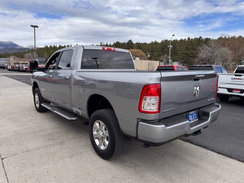 Used 2024 RAM 2500 Big Horn w/ Sport Appearance Package image 3
