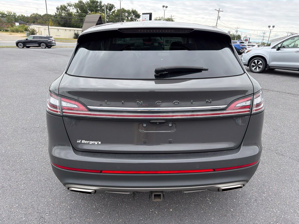 Certified 2022 Lincoln Nautilus Black Label w/ Class II Trailer Tow Package AWD/4WD image 4