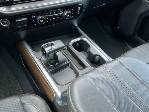 Used 2023 Chevrolet Silverado 1500 High Country image 13