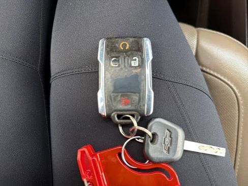 Used 2017 Chevrolet Silverado 1500 LTZ w/ Sport Package image 30