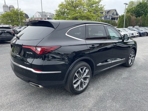 Used 2024 Acura MDX SH-AWD w/ Technology Package image 7