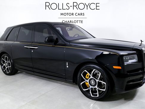 Certified 2024 Rolls-Royce Cullinan Black Badge w/ Dark Exterior Package AWD/4WD image 5