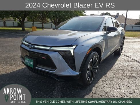 Used 2024 Chevrolet Blazer EV RS image 4