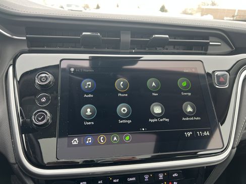 Certified 2023 Chevrolet Bolt EUV Premier w/ Sun & Sound Package image 21