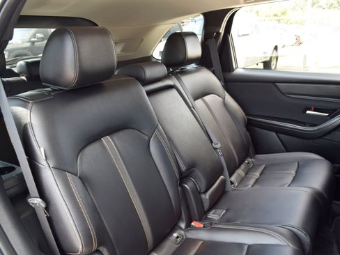 Used 2024 MAZDA CX-90 3.3 Turbo w/ Select Package AWD/4WD image 21