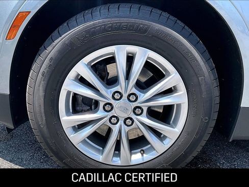 Certified 2024 Cadillac XT5 Luxury w/ LPO, Floor Liner Package AWD/4WD image 12