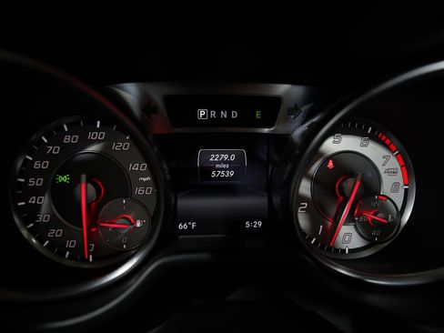 Used 2015 Mercedes-Benz SL 550 image 18