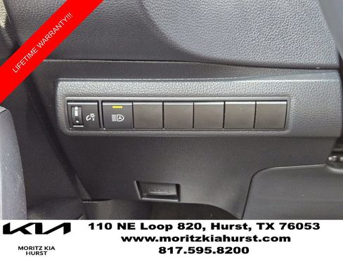 Used 2023 Toyota Corolla SE w/ Carpet Mat Package (TMS) FWD image 24