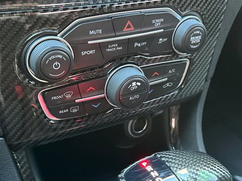 Used 2017 Dodge Charger R/T Scat Pack image 31