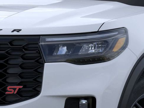 New 2026 Ford Explorer ST AWD/4WD image 18