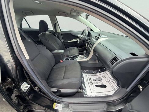 Used 2012 Toyota Corolla S FWD image 27