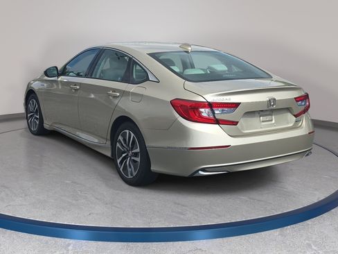 Used 2019 Honda Accord EX image 7