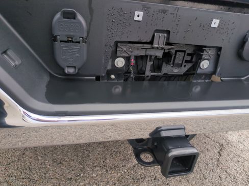 Used 2022 Chevrolet Silverado 1500 LT image 26